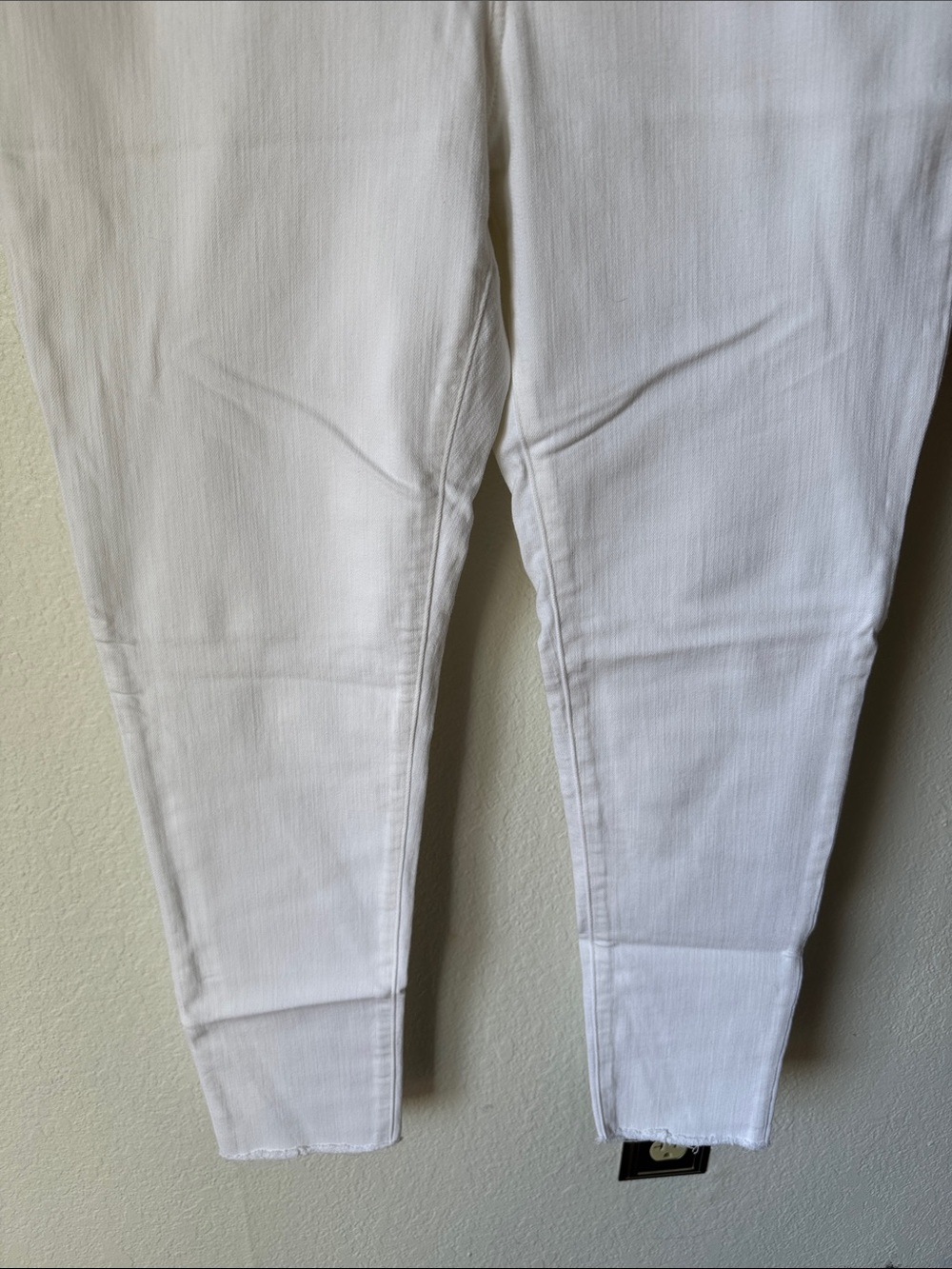 Madewell Mid Rise Skinny Jeans - Picture 4 of 8